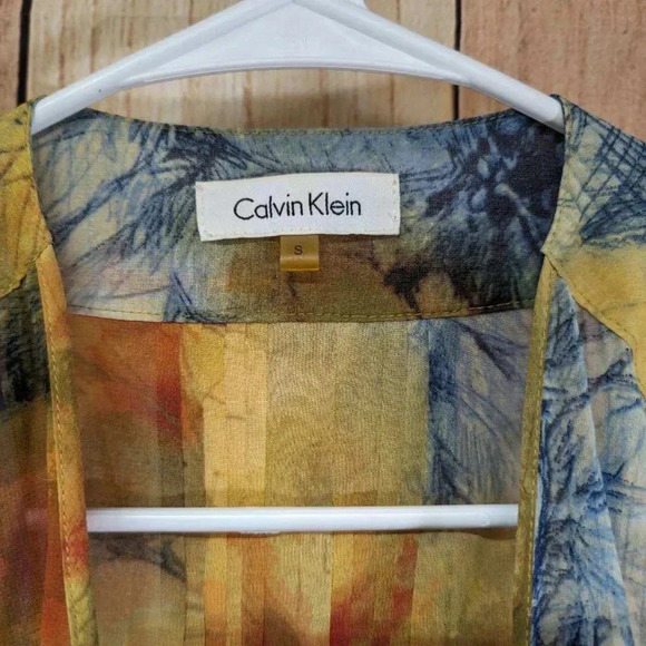 Calvin Klein abstract colored polyester blouse top Size S - Picture 3 of 9